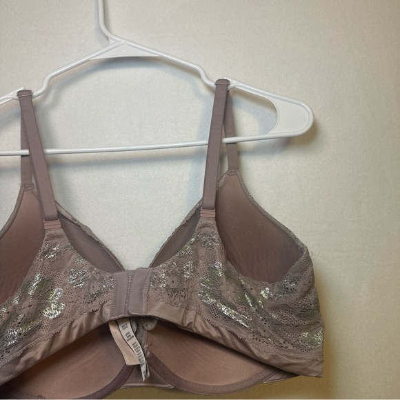 Victoria Secret Body By Victoria Perfect Shape Lace Bra Size 38DD Color Pink - Picture 6 of 8